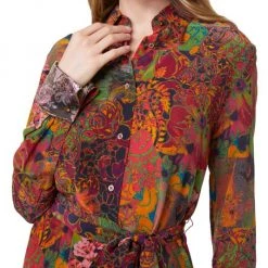 Robert Graham Charlotte Belted Shirtdress 14 Robert Graham Charlotte Belted Shirtdress -Outlet Robert Graham Store unnamed file 508